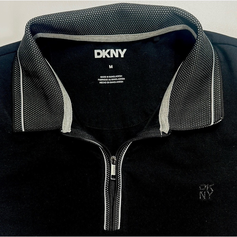 DKNY Men's Polo Shirt M Black/White Geometric Knit 1/4 Zip Short Sleeve - Picture 2 of 6